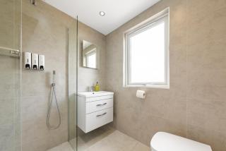 Spacious 5 BR Croydon Home with Game Room - Addington - 5