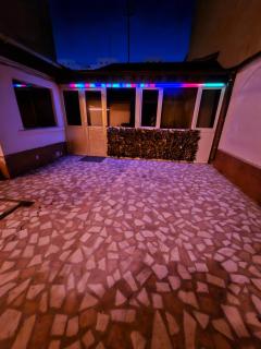 Vila 70 - Bucharest - 4
