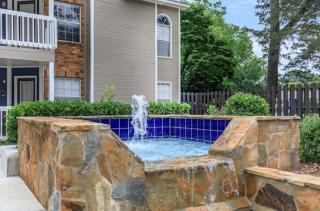 The Davis 916 I Comfy 2 Bed 2 Bath - 5