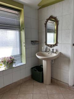 House on the Riverbank 3 bedrooms free parking - 8