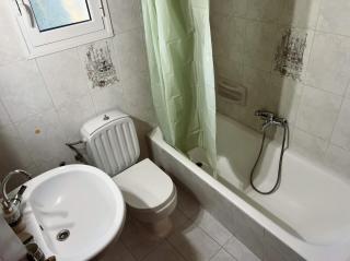 Lovely 2 Bd Home in the Heart of Troezen - - 5