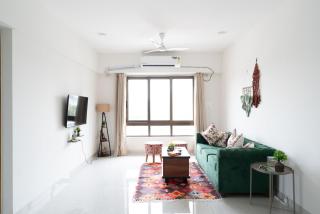 Boho, Breezy, Sun-Kissed 2bhk nr BKC & Airport - Mumbai - 3