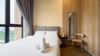 14 Mossaz skypool 5mins to 1U and Ikea atEmpire City by Light House - 6