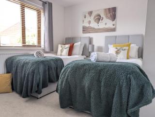 2BR-Dean House-Kitchen-Dog Friendly-Parking-Fast WiFi - Doncaster - 0