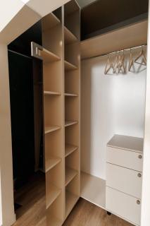 Luxury 2- Bedroom with Balcony in Prime Location - Chişinău - 2
