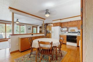 Heart Pond Hideaway & Annex - Orland - 2