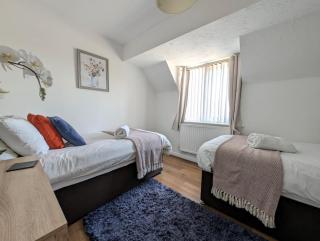 2BR-Dean House-Kitchen-Dog Friendly-Parking-Fast WiFi - Doncaster - 5