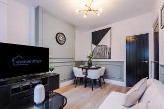 Charming 1BR Nunnery Lane Sleeps 3 Central - York - 9
