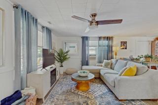 Sandy Swan - Oak Island - 6