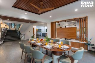 StayVista at Bael Leaf with Projector Setup, Pool - Nashik - 7