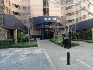 The Titan Apartment-Randburg 291Surrey Ave,Ferndale - Johannesburg - 0