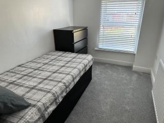 4 beds house at NN2 6DE - Moffat - 2