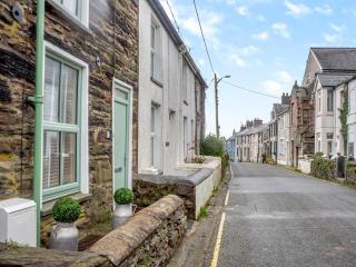 2 Bed in Porthmadog 93835 - Penrhyndeudreath - 0