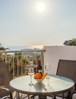 H&O Sea & Sun Apartment - Paphos - 2