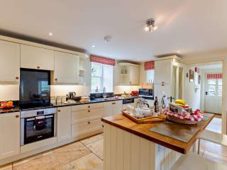 4 Bed in Low Row G0083 - Feetham - 6