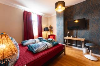 AAB Apartment 80qm mit 2 Schlafzimmern, Self-Check-in mit Wlan und gratis Parkplatz am Haus - Bad Kissingen - 9