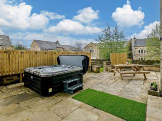 5 Bed in Bingley 91977 - Bingley - 0