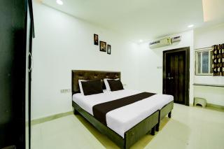 Collection O Passport Office Indore Formerly Rudraksh Inn - Indore - 9