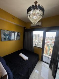 The Luxe Haven Makati - Manila - 3