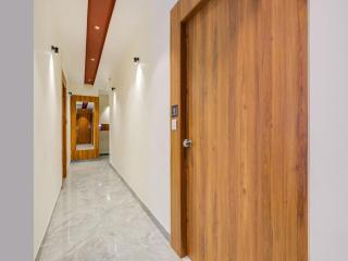 Hotel O Hill View - Gandhinagar - 8