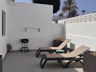 Yumbo Rainbow Homes A - Maspalomas - 9