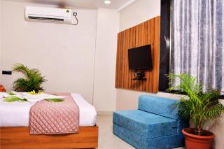 Hotel 7-B - Chhatarpur - 8