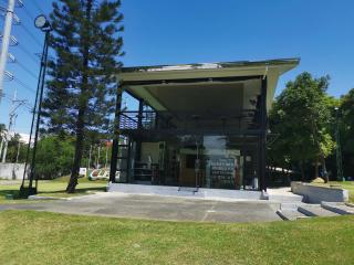 Casa Antonio at Fairway Terraces Family Penthouse 2BR Wi-Fi Nr Golf, Airport, Fort BGC - Manila - 9
