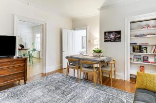 1 Mi to Needham Center Square Pet-Friendly Apt! - - 6