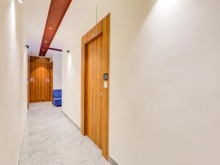 Hotel O Hill View - Gandhinagar - 7