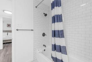 Azul Condos II by myBeach Vacation Rentals - Myrtle Beach - 4