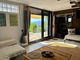 Gaia Home Retreat - 3