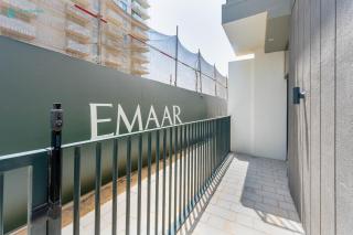 Blue Breeze - Modern 1BR, Dubai Hills, - 4