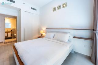 Blue Breeze - Modern 1BR, Dubai Hills, - 2