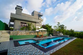 Cinnamon Forest Villa - - 0