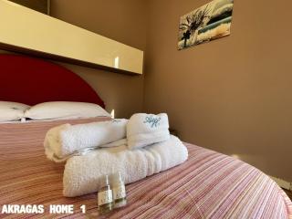 2 Apartments - Akragas Home 1 & Akragas home 2 in Center with View - Agrigento - 4