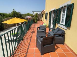 Elegant Villa Mello with Beautiful Outdoor Area - 8