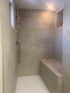 Maison de village - Centre Pérols, terrasse, wifi - Rue calme - 7