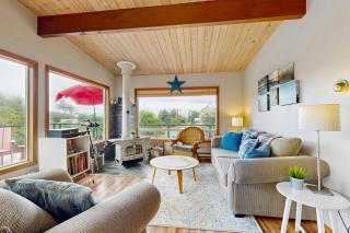 Lazy Pine - Manzanita - 2