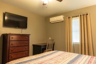 Lakeview Room 2 Queens - 22 - Mead - 1
