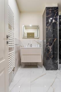 Lusso in pieno centro a due passi dalla stazione - 3