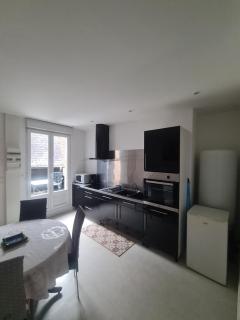 Studio entier plein centre - Vierzon - 6