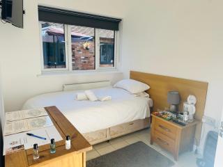 ROYAL OAK - Kinnersley - 3