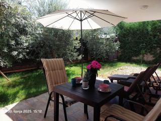 Studio apartments Villa Valla - free bikes - Fažana - 9