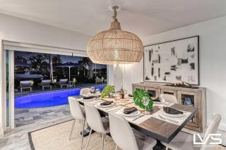 Villa Azul Coastal Oasis 5 Min Walk to Beach and Waterfront - 6