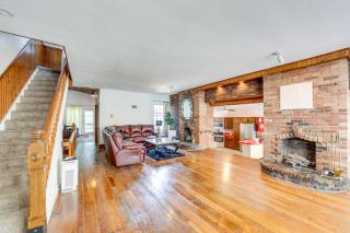 2 Mi to Dtwn Pittsburgh Family-Friendly Townhome! - 6