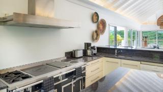 Private Villa With Astonishing View Of Hills - Pointe Milou - 6