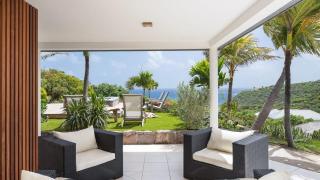 Private Villa With Astonishing View Of Hills - Pointe Milou - 5