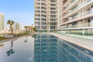 Lakeside Luxury Living in Al Maryah Island - Abu Dhabi - 8