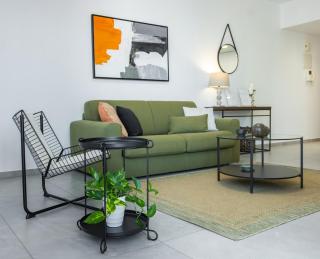 Stylish Modern City Center Stay - Nicosia - 9