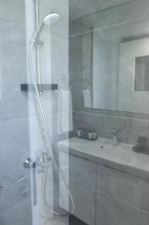 Stylish Modern City Center Stay - Nicosia - 8